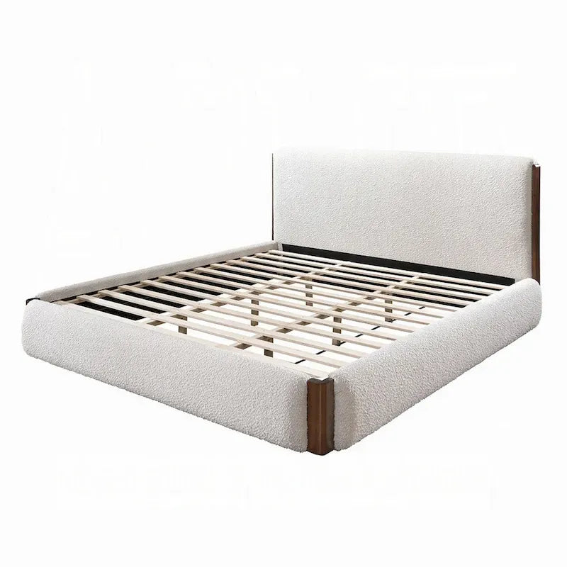 Lit double Fedro, profil bas, revêtement bouclé blanc, noyer brun